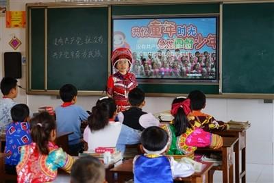 男人喜欢在感情上自私的女人吗？比方说喜欢养备胎的女人。游戏画面